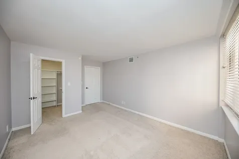 3525 Sage Road 1612 Houston TX 77056