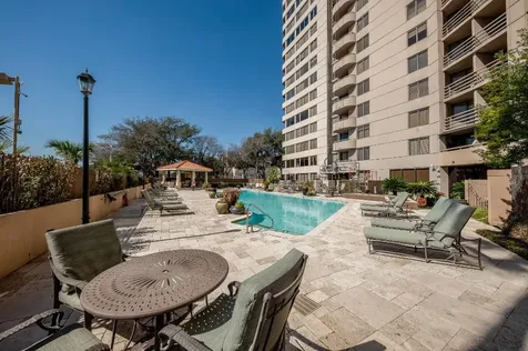 3525 Sage Road 1612 Houston TX 77056