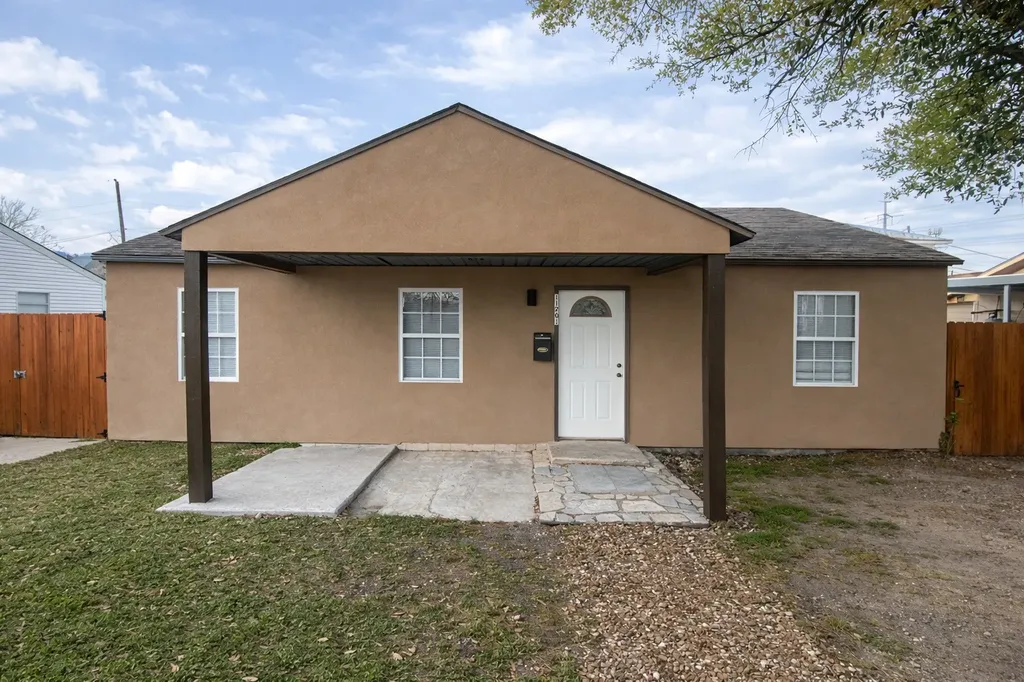 11201 Muscatine Street Houston TX 77029
