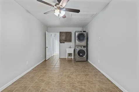7511 Magnolia Street Houston TX 77023