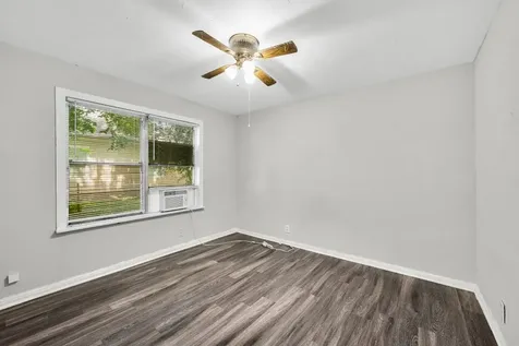 1107 3rd Avenue N Texas City TX 77590
