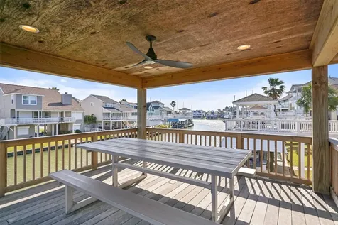 3408 Jolly Roger Circle Galveston TX 77554