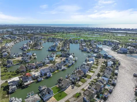3408 Jolly Roger Circle Galveston TX 77554