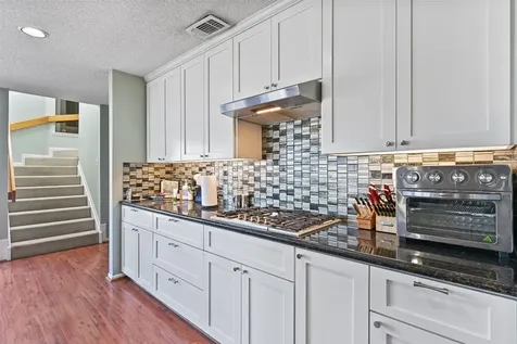 3408 Jolly Roger Circle Galveston TX 77554
