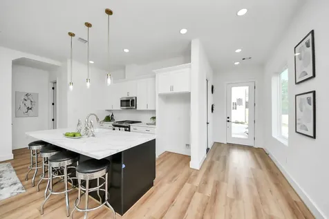 2428 Harrington Street Houston TX 77026