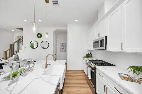 2428 Harrington Street Houston TX 77026