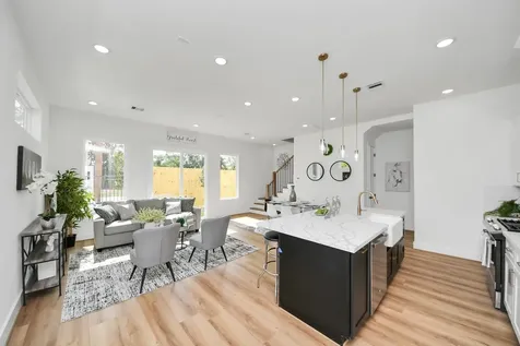 2428 Harrington Street Houston TX 77026
