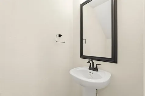 106 W Coralburst Loop Montgomery TX 77316