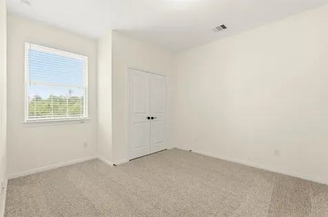 106 W Coralburst Loop Montgomery TX 77316