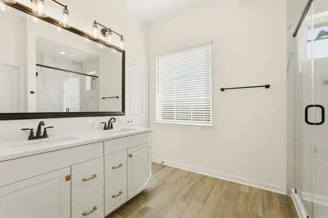 106 W Coralburst Loop Montgomery TX 77316