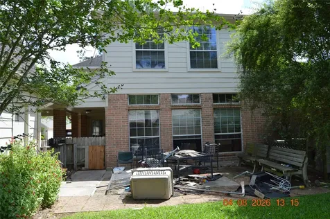 305 Oak Creek Court League City TX 77573