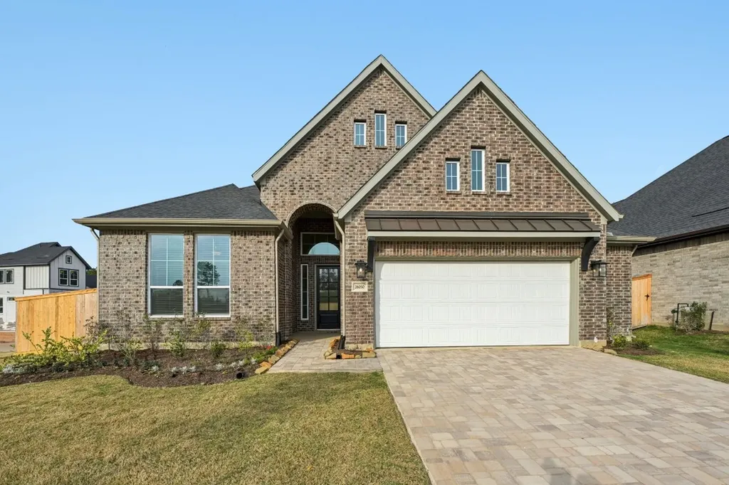 26030 S Outrider Banks Montgomery TX 77316