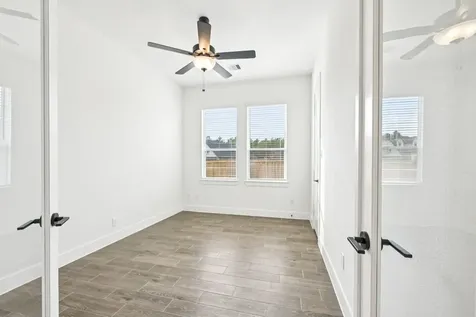 26030 S Outrider Banks Montgomery TX 77316
