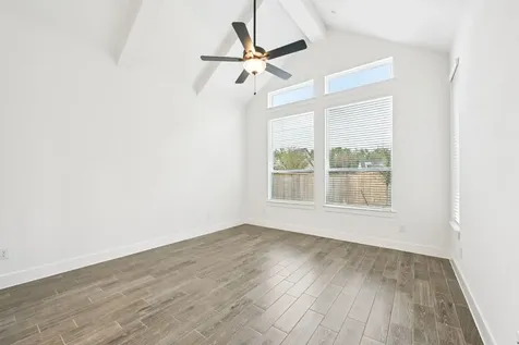 26030 S Outrider Banks Montgomery TX 77316