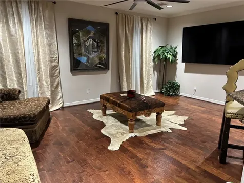 3419 Skyline Village Drive Houston TX 77057