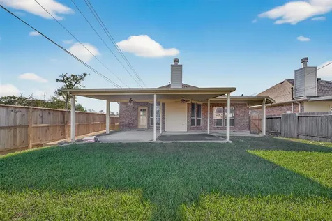 71 N Forrest Avenue La Porte TX 77571