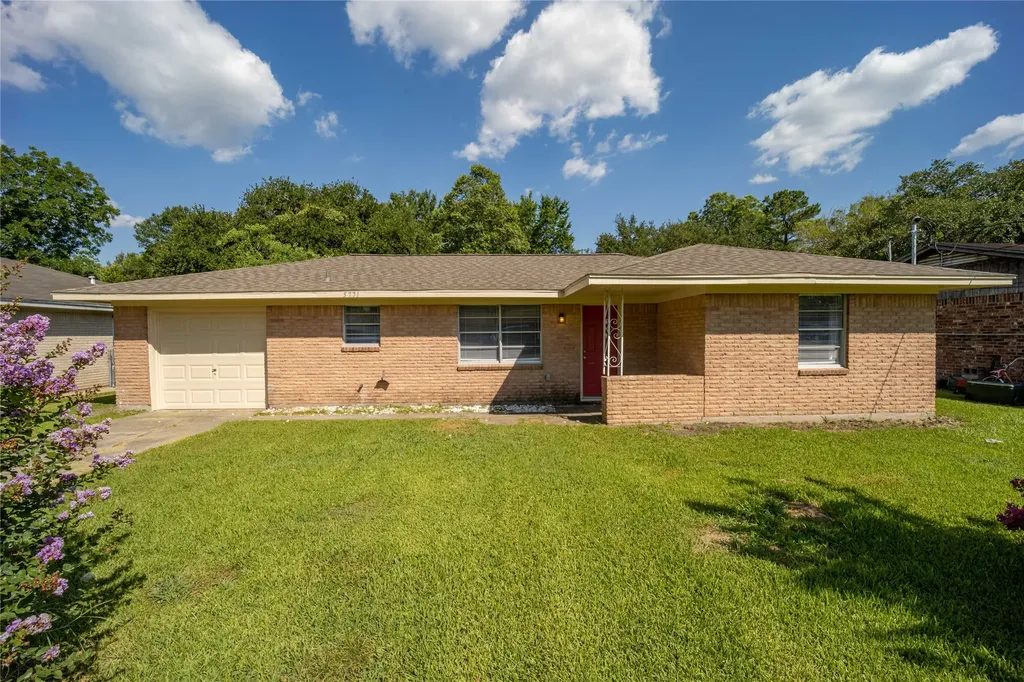 5771 Mel Sha Lane Beaumont TX 77705