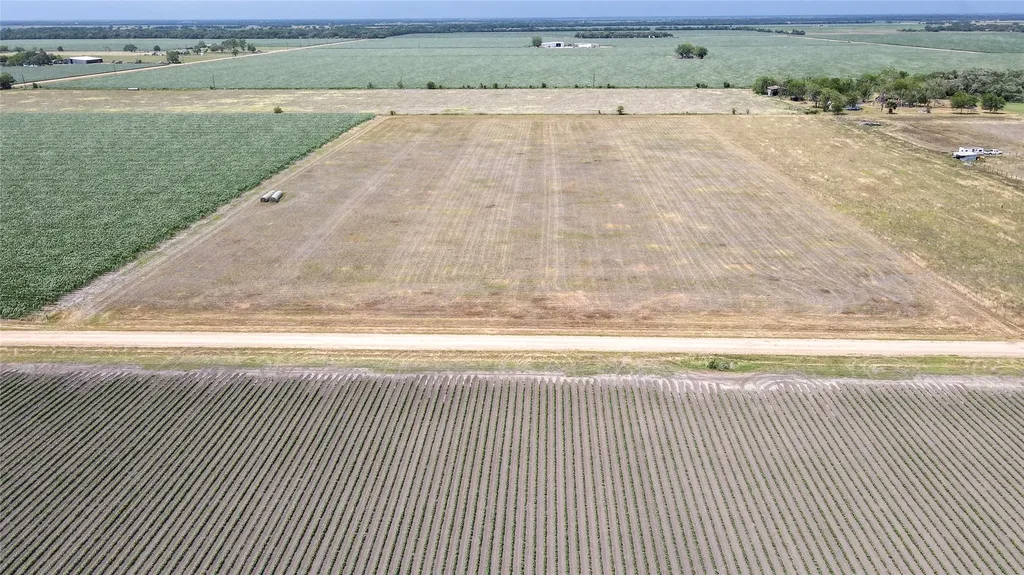 000 Cr 358 El Campo TX 77437