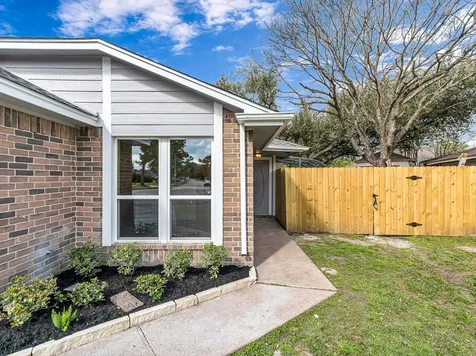 9254 Autumnsong Drive Houston TX 77064