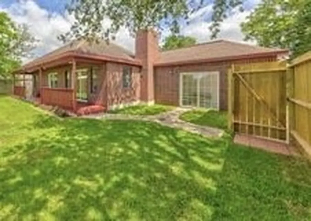 1222 Elm Street Deer Park TX 77536