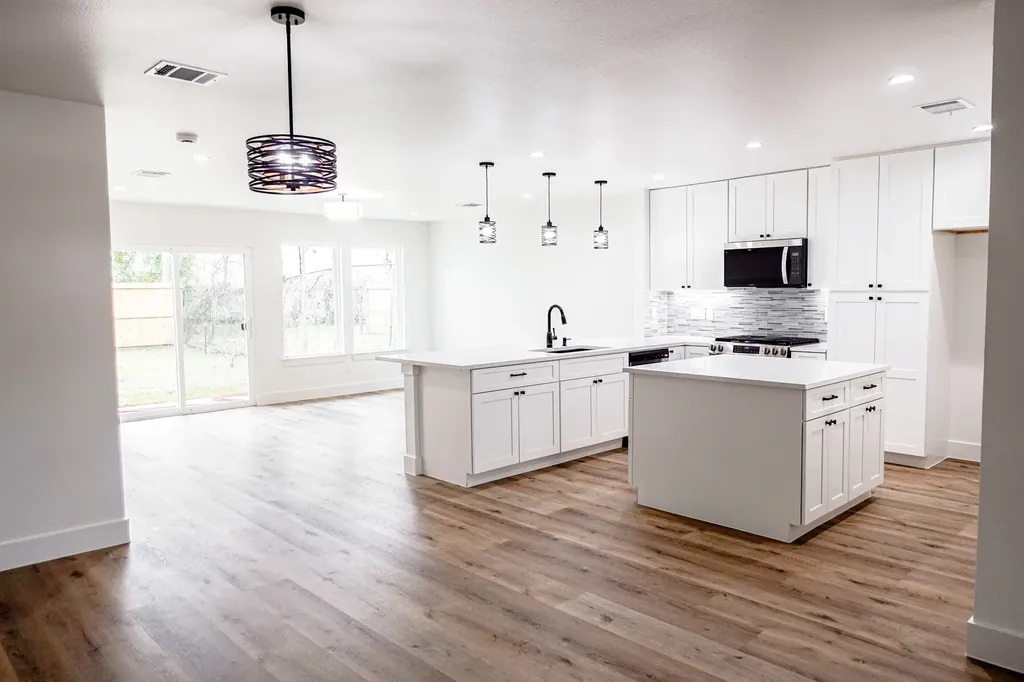 3505 Ursuline Street Galveston TX 77550