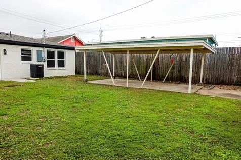 3505 Ursuline Street Galveston TX 77550