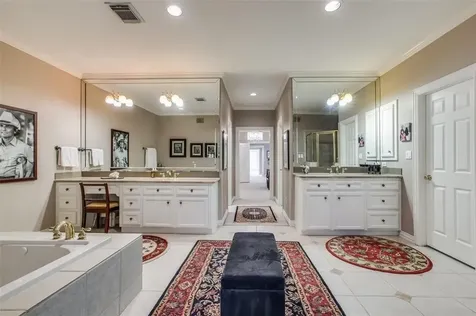 423 Marshall Street Houston TX 77006