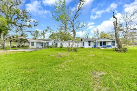 1220 Pecan Street Clute TX 77531