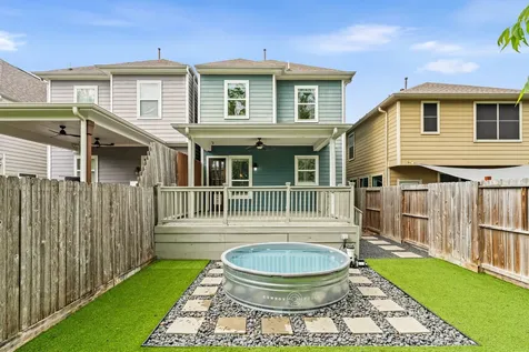 828 W 26th Street Houston TX 77008