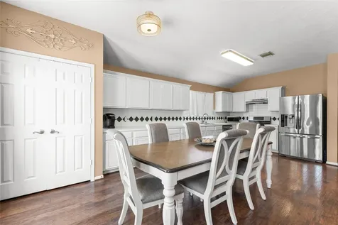 2022 Bluffton Lane Katy TX 77450
