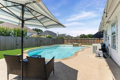 2022 Bluffton Lane Katy TX 77450