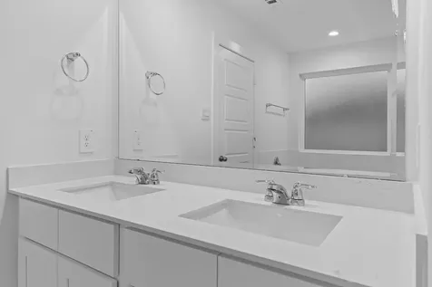 1230 Sandy Shore Lane Iowa Colony TX 77583