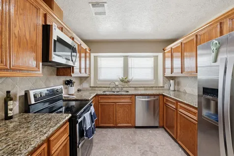 15432 Atwood Lane Crosby TX 77532