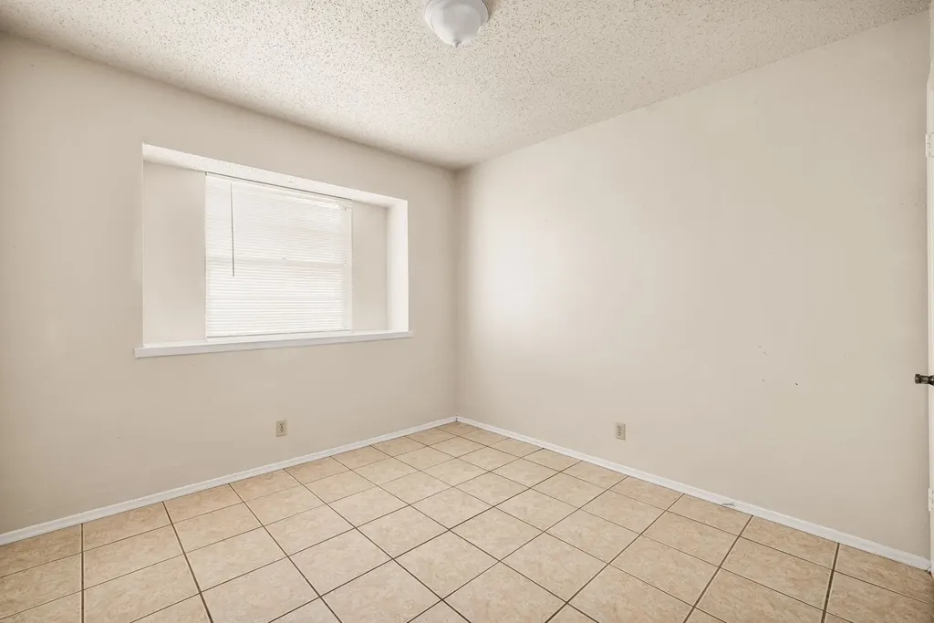 4310 Valleybrook San Antonio TX 78238