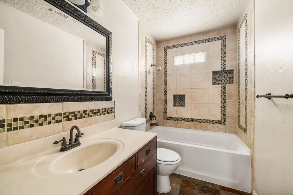 4310 Valleybrook San Antonio TX 78238