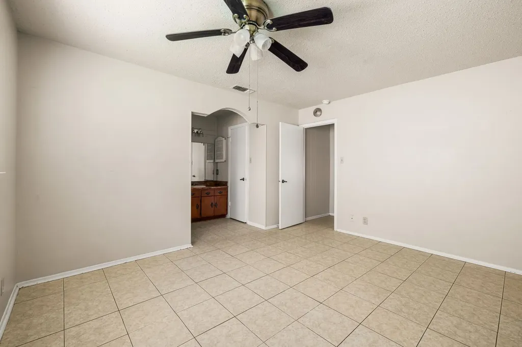 4310 Valleybrook San Antonio TX 78238