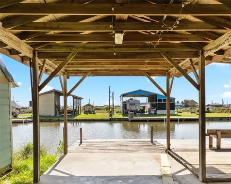 14507 Chimaera Road Sargent TX 77414