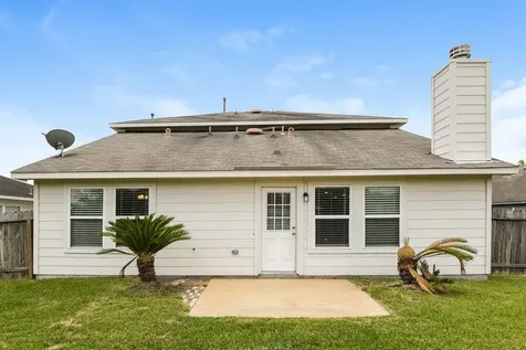 4703 Montclair Hill Lane Fresno TX 77545