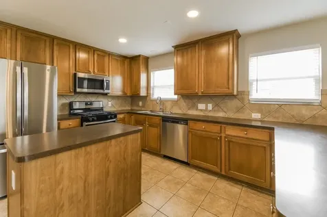 4703 Montclair Hill Lane Fresno TX 77545