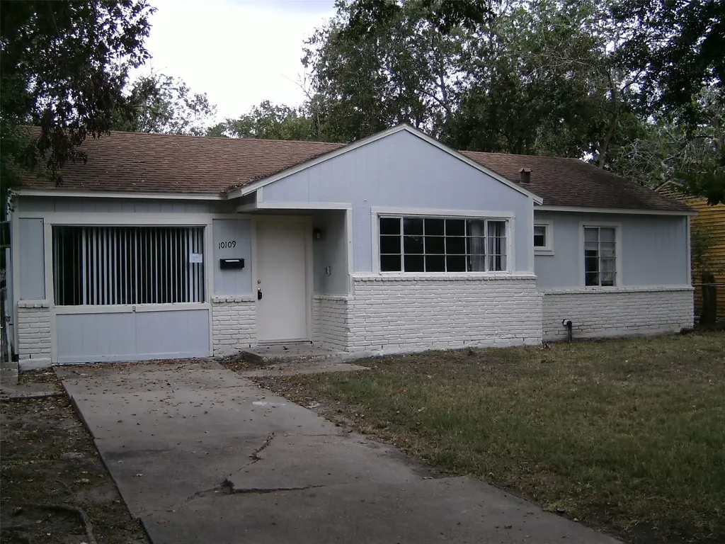 10109 Fairland Drive Houston TX 77051