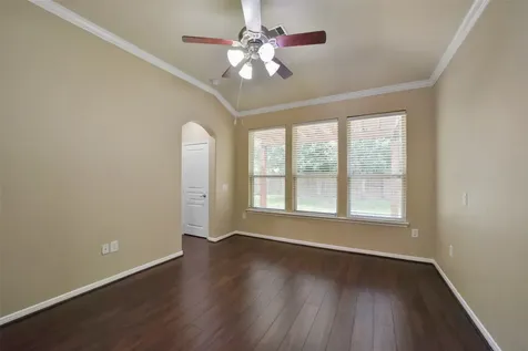 13515 Smith Lake Lane Houston TX 77044
