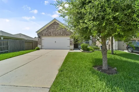 13515 Smith Lake Lane Houston TX 77044
