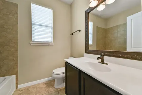 13515 Smith Lake Lane Houston TX 77044