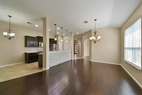 13515 Smith Lake Lane Houston TX 77044