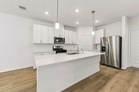 700 Sand Dollar Drive Kemah TX 77565