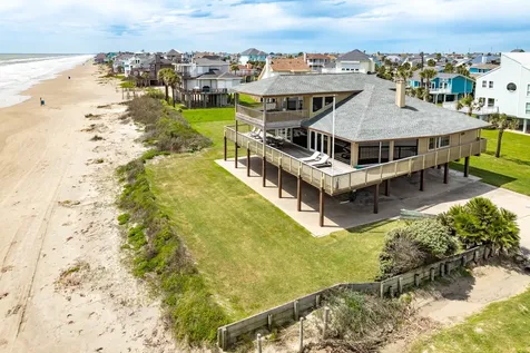 4223 Long Tom Court Galveston TX 77554