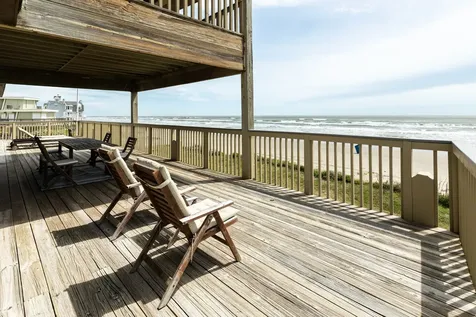 4223 Long Tom Court Galveston TX 77554