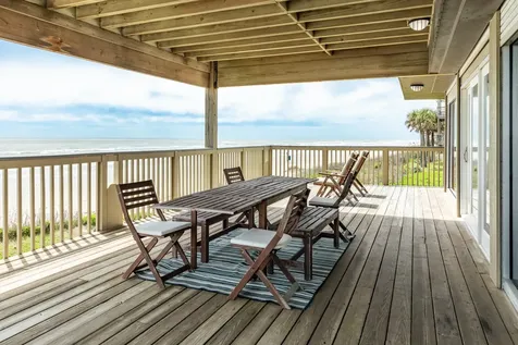 4223 Long Tom Court Galveston TX 77554