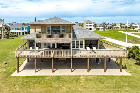 4223 Long Tom Court Galveston TX 77554