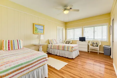 4223 Long Tom Court Galveston TX 77554